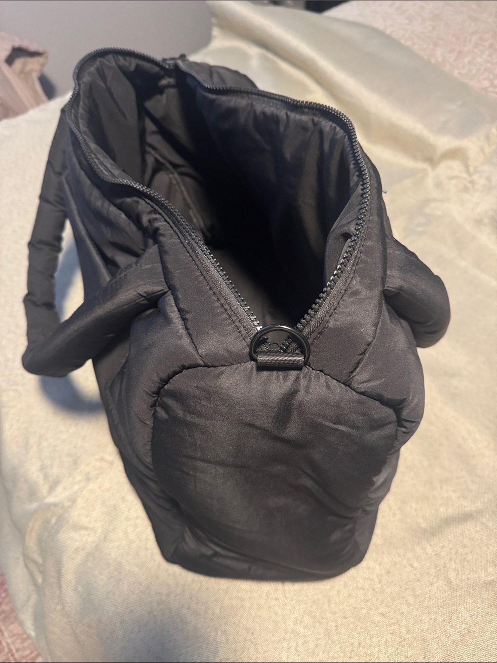 WILO Black Quilted Tote with Padded Handles - Picture 5 of 7